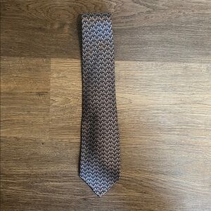 Disney World 100% Silk Blue Mickey Mouse Ears Men’s Tie